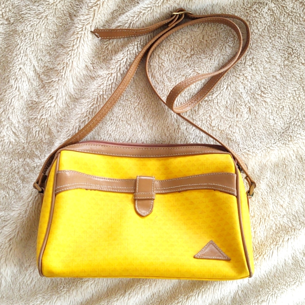 Liz Claiborne Vintage Crossbody Handbag